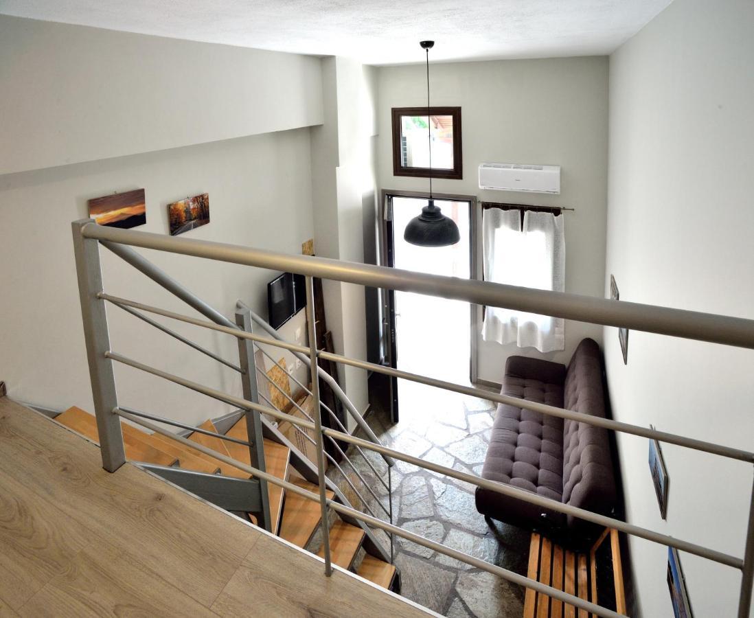 Suite Loft Apartment Konstantinidis Nea Poteidaia Exterior foto